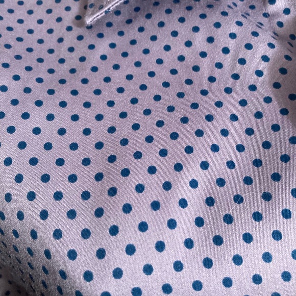 Large button down top - Picture 8 of 12